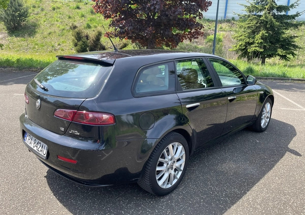 Alfa Romeo 159 cena 10000 przebieg: 285000, rok produkcji 2007 z Biskupiec małe 277